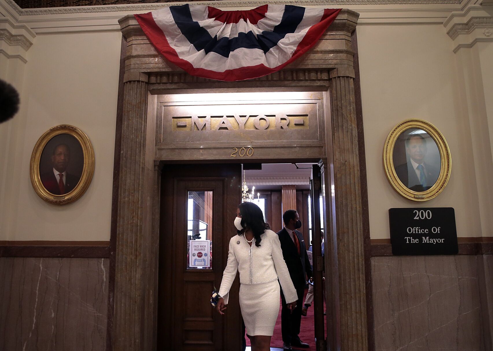 Tishaura Jones sworn in as 47th mayor of St. Louis